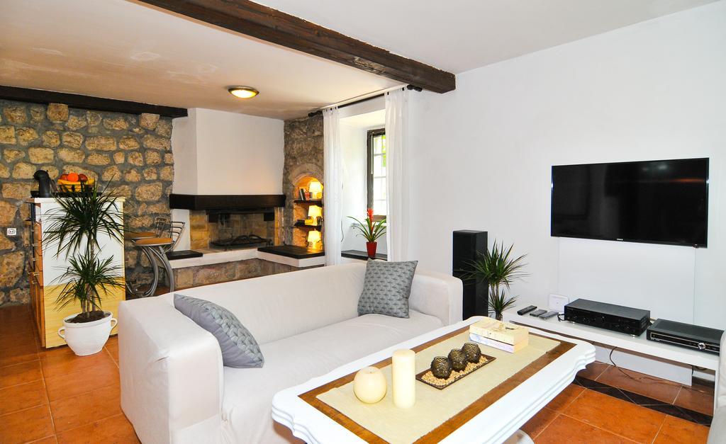 Holiday Home Maris Kotor Exterior photo